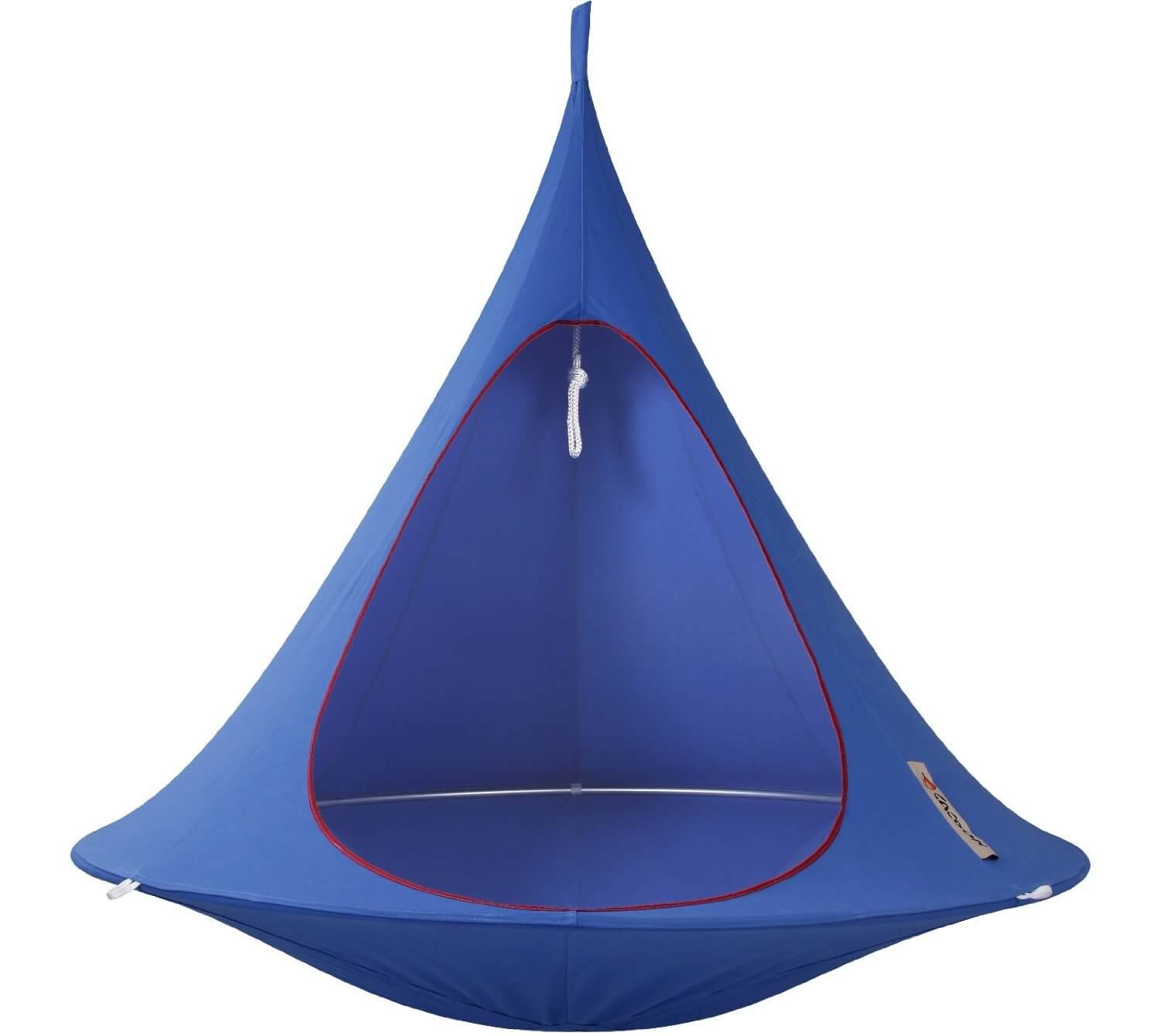 Produktfoto - Das Cacoon Hängezelt Double in himmelblau - fotografiert mit Blick auf den Eingang bzw. in das Hängezelt